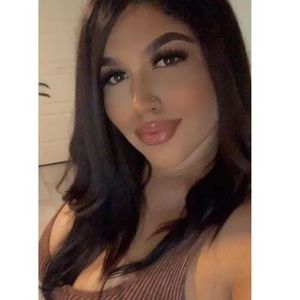 Meet your Posher, Marissa
